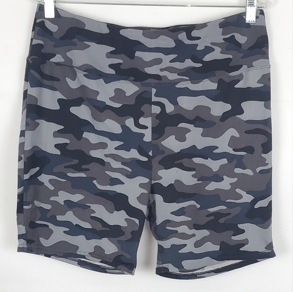 Stretchable Camo Shorts Womens S/M Loungewear Gorpcore Coquette Summer Workout
